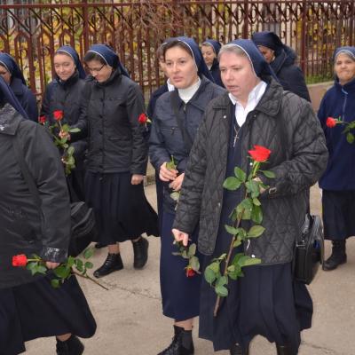 21 noiembrie: Bacău: "Slujitoarele lui Cristos, Marele Preot" la ceas aniversar - III