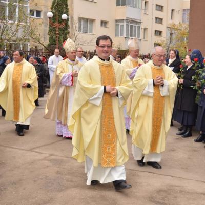 21 noiembrie: Bacău: "Slujitoarele lui Cristos, Marele Preot" la ceas aniversar - III