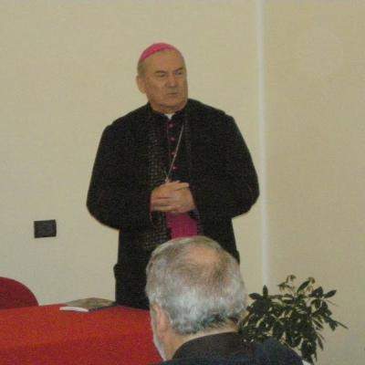 21-23 noiembrie: Traian: Simpozion de formare permanentă organizat de CSMR