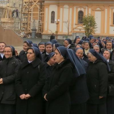 21 noiembrie: Bacău: "Slujitoarele lui Cristos, Marele Preot" la ceas aniversar - II