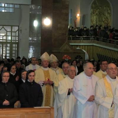 21 noiembrie: Bacău: "Slujitoarele lui Cristos, Marele Preot" la ceas aniversar - II