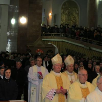 21 noiembrie: Bacău: "Slujitoarele lui Cristos, Marele Preot" la ceas aniversar - II