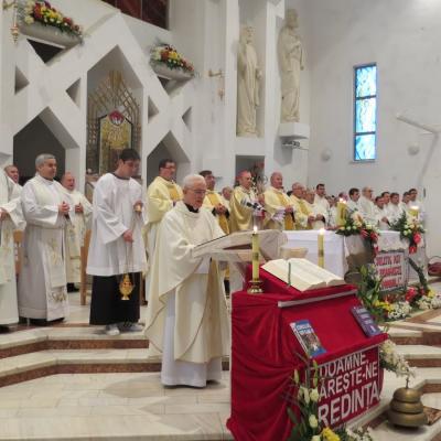 21 noiembrie: Bacău: "Slujitoarele lui Cristos, Marele Preot" la ceas aniversar - II