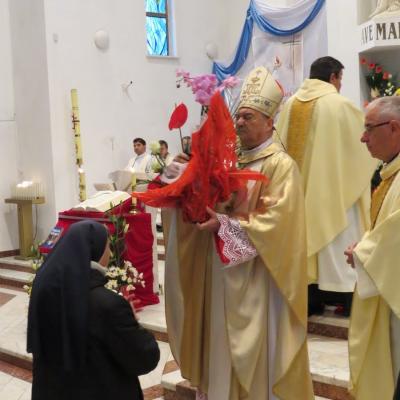 21 noiembrie: Bacău: "Slujitoarele lui Cristos, Marele Preot" la ceas aniversar - II
