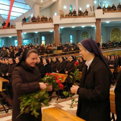 21 noiembrie: Bacău: "Slujitoarele lui Cristos, Marele Preot" la ceas aniversar - I