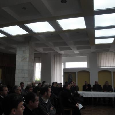 28 noiembrie: Bacău: Şedinţă decanală