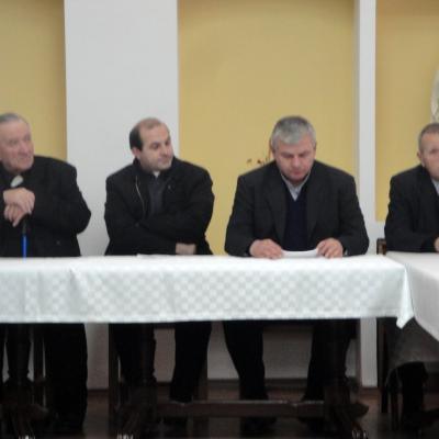 28 noiembrie: Bacău: Şedinţă decanală