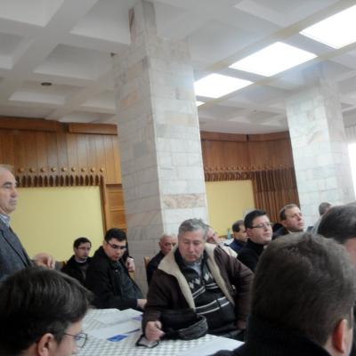 28 noiembrie: Bacău: Şedinţă decanală