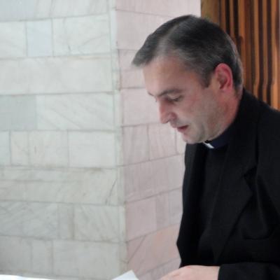 28 noiembrie: Bacău: Şedinţă decanală