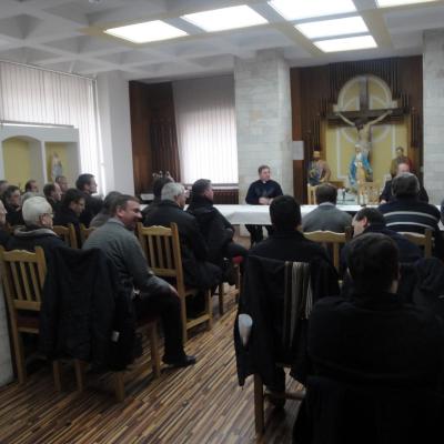 28 noiembrie: Bacău: Şedinţă decanală