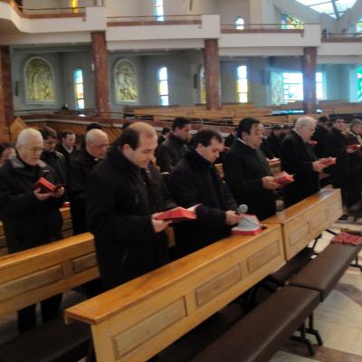 28 noiembrie: Bacău: Şedinţă decanală