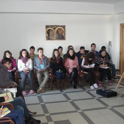 30 noiembrie: Roman: Activitate de formare a unui grup de tineri din Pildeşti, la mănăstirea surorilor clarise