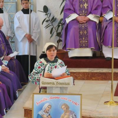 1 decembrie: Butea: Liturghia de înmormântare a părintelui Alois Dămoc