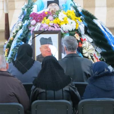 1 decembrie: Butea: Liturghia de înmormântare a părintelui Alois Dămoc