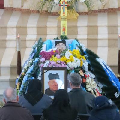 1 decembrie: Butea: Liturghia de înmormântare a părintelui Alois Dămoc