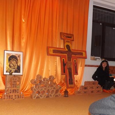 2 decembrie: Iaşi: Oră de rugăciune Taizé la Centrul "Xaverianum" cu oaspeţi din Rădăuţi
