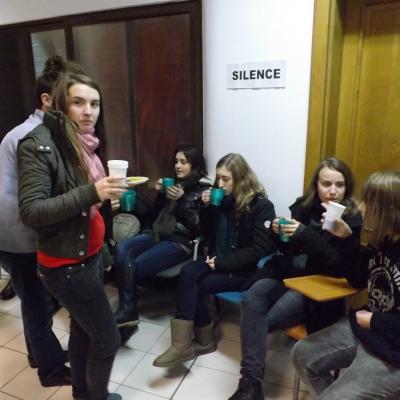 2 decembrie: Iaşi: Oră de rugăciune Taizé la Centrul "Xaverianum" cu oaspeţi din Rădăuţi