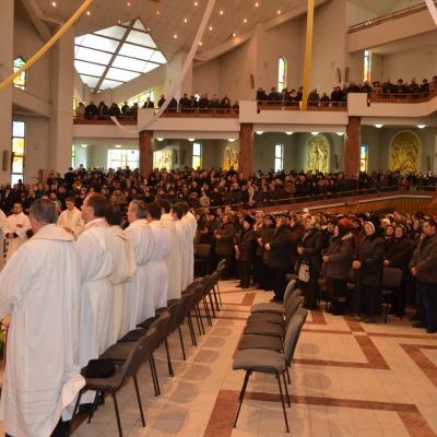 6 decembrie: Bacău: Hramul Parohiei "Sfântul Nicolae"