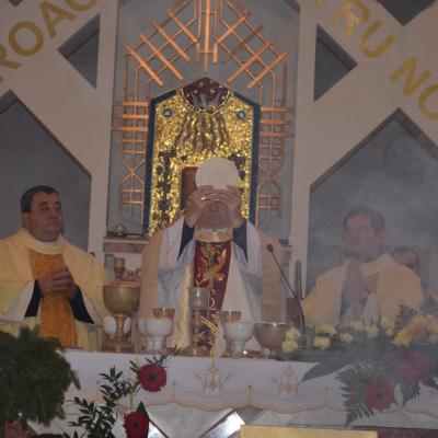 6 decembrie: Bacău: Hramul Parohiei "Sfântul Nicolae"