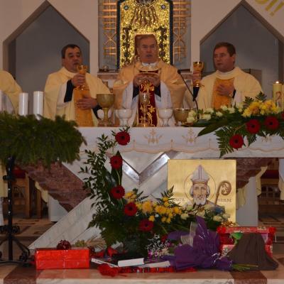 6 decembrie: Bacău: Hramul Parohiei "Sfântul Nicolae"