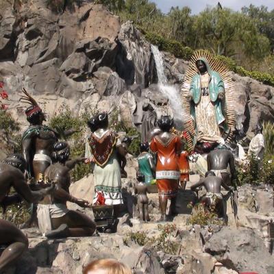 7-15 decembrie: Santa Maria de Guadalupe, „Împărăteasa Americii”. Pelerinaj la Guadalupe al unui grup de 44 pelerini români