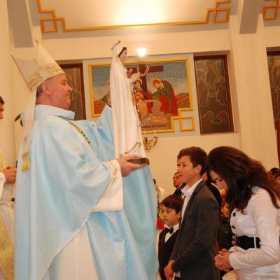 8 decembrie: Iugani: Inaugurarea noii biserici