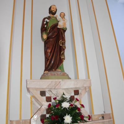 8 decembrie: Iugani: Inaugurarea noii biserici