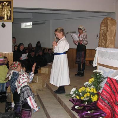 8 decembrie: Cleja I: Sceneta în sărbătoarea Neprihanitei Zămisliri