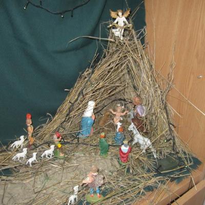 11-20 decembrie: Oneşti: Momente de înălţare sufletească la Liceul Teologic "Fericitul Ieremia"