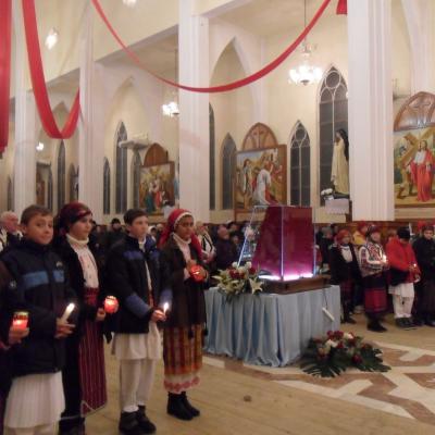 13-16 decembrie: Gioseni: Peregrinatio Mariae