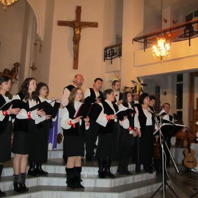16 decembrie: Târgu Ocna: Concert de Crăciun al Coralei "Cantores Animae"