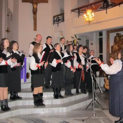 16 decembrie: Târgu Ocna: Concert de Crăciun al Coralei "Cantores Animae"