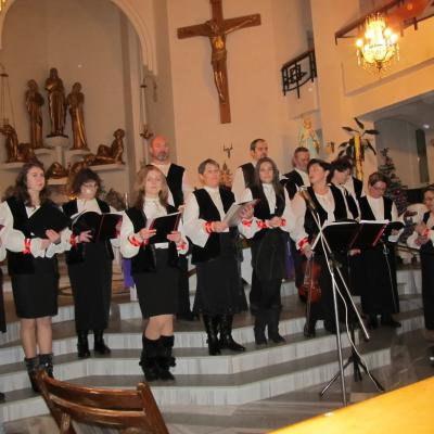 16 decembrie: Târgu Ocna: Concert de Crăciun al Coralei "Cantores Animae"