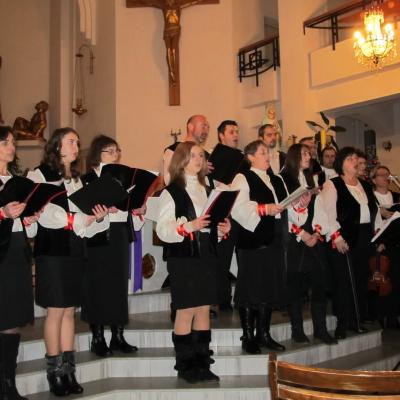 16 decembrie: Târgu Ocna: Concert de Crăciun al Coralei "Cantores Animae"