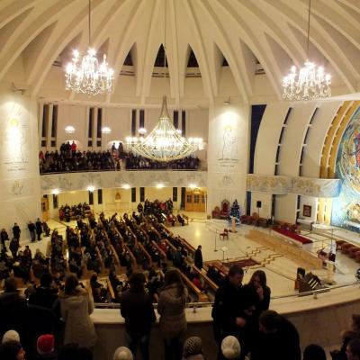 16 decembrie: Iaşi: Concert de colinde al Corului Institutului Teologic în catedrală