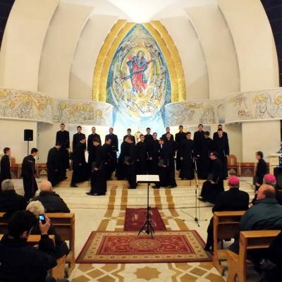 16 decembrie: Iaşi: Concert de colinde al Corului Institutului Teologic în catedrală