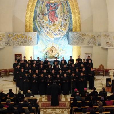 16 decembrie: Iaşi: Concert de colinde al Corului Institutului Teologic în catedrală