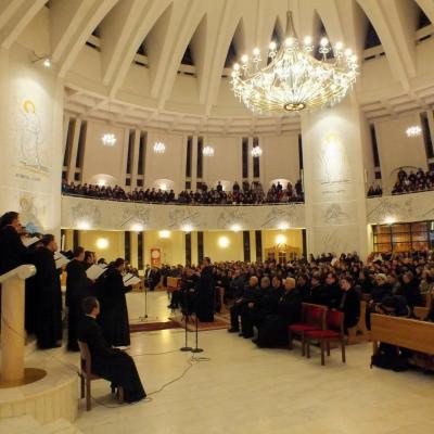 16 decembrie: Iaşi: Concert de colinde al Corului Institutului Teologic în catedrală