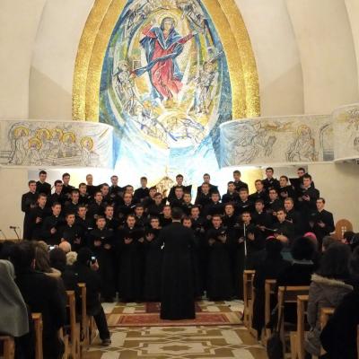 16 decembrie: Iaşi: Concert de colinde al Corului Institutului Teologic în catedrală