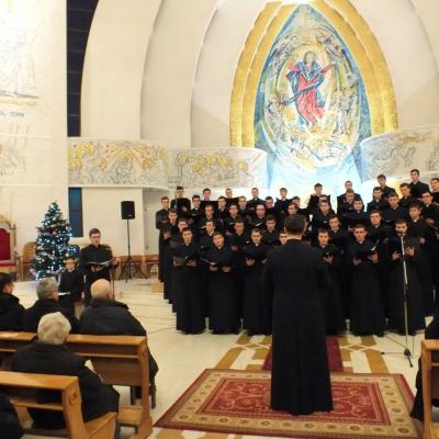 16 decembrie: Iaşi: Concert de colinde al Corului Institutului Teologic în catedrală