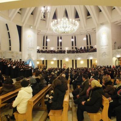 16 decembrie: Iaşi: Concert de colinde al Corului Institutului Teologic în catedrală