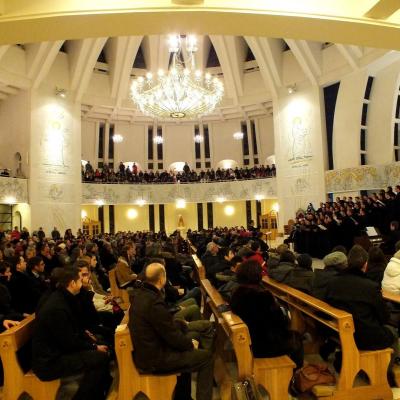 16 decembrie: Iaşi: Concert de colinde al Corului Institutului Teologic în catedrală