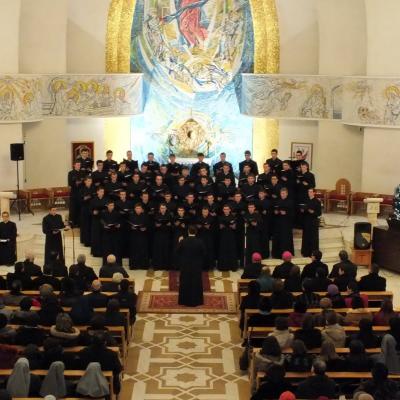 16 decembrie: Iaşi: Concert de colinde al Corului Institutului Teologic în catedrală