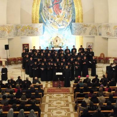 16 decembrie: Iaşi: Concert de colinde al Corului Institutului Teologic în catedrală