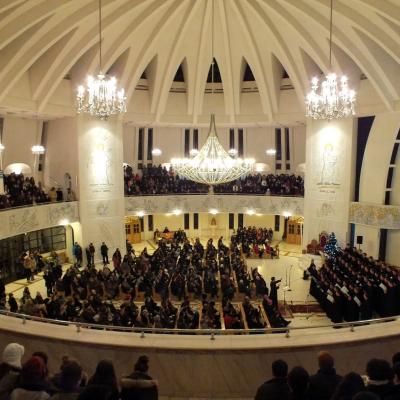 16 decembrie: Iaşi: Concert de colinde al Corului Institutului Teologic în catedrală