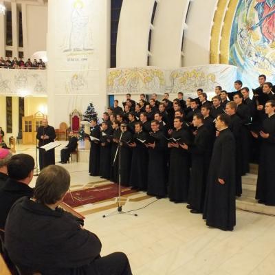 16 decembrie: Iaşi: Concert de colinde al Corului Institutului Teologic în catedrală