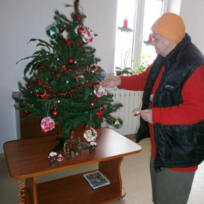 17-31 decembrie: Caritas Roman: Crăciunul la căminul pentru persoane vârstnice din Gherăeşti