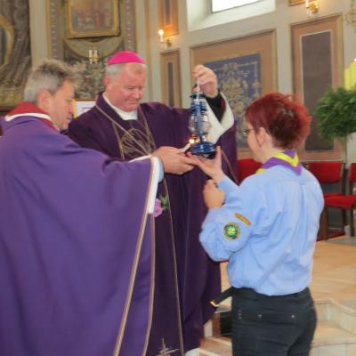 22 decembrie: Iaşi: Celebrarea dedicată Luminii păcii de la Betleem