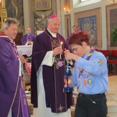 22 decembrie: Iaşi: Celebrarea dedicată Luminii păcii de la Betleem