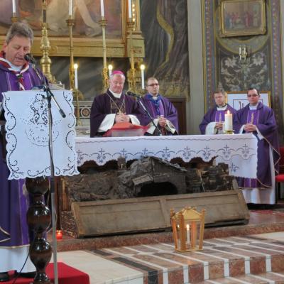 22 decembrie: Iaşi: Celebrarea dedicată Luminii păcii de la Betleem